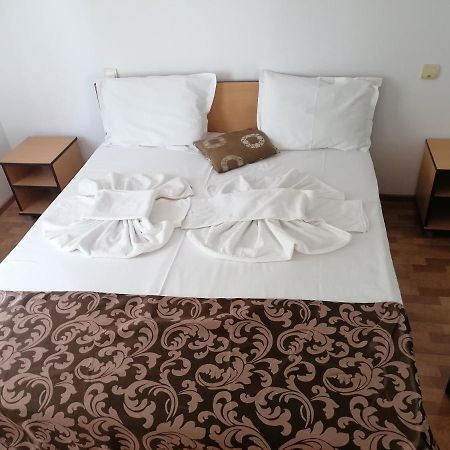Hotel Coralis 2 エフォリエ・ノルド エクステリア 写真