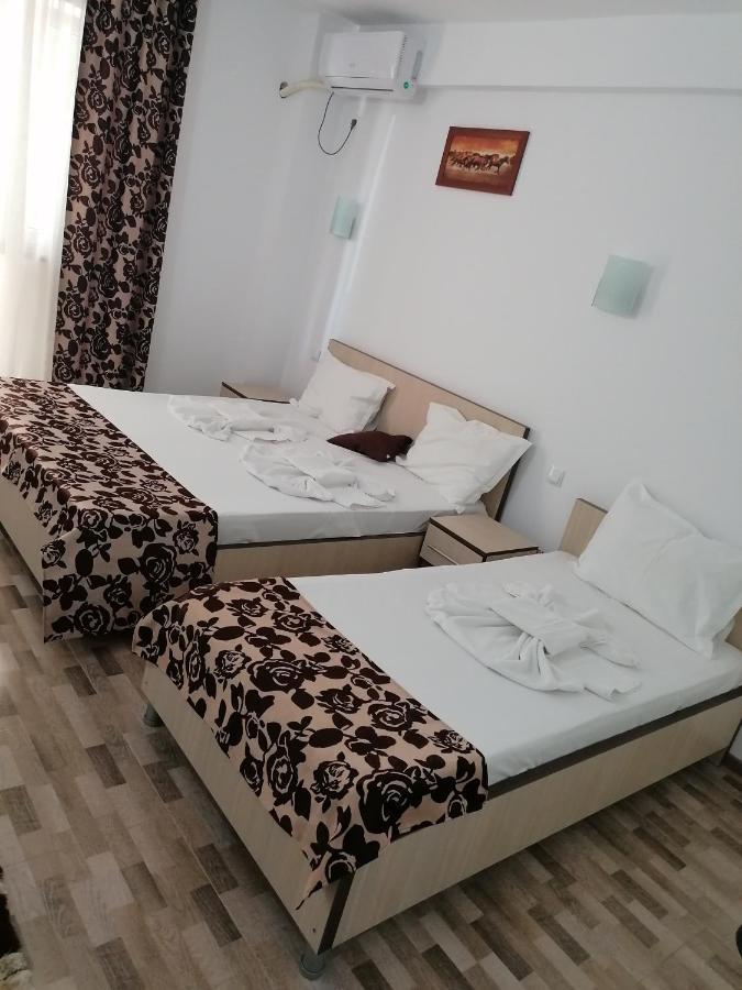 Hotel Coralis 2 エフォリエ・ノルド エクステリア 写真